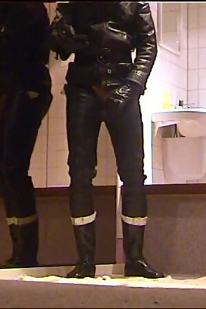 1998RubberOxInTheRaw
